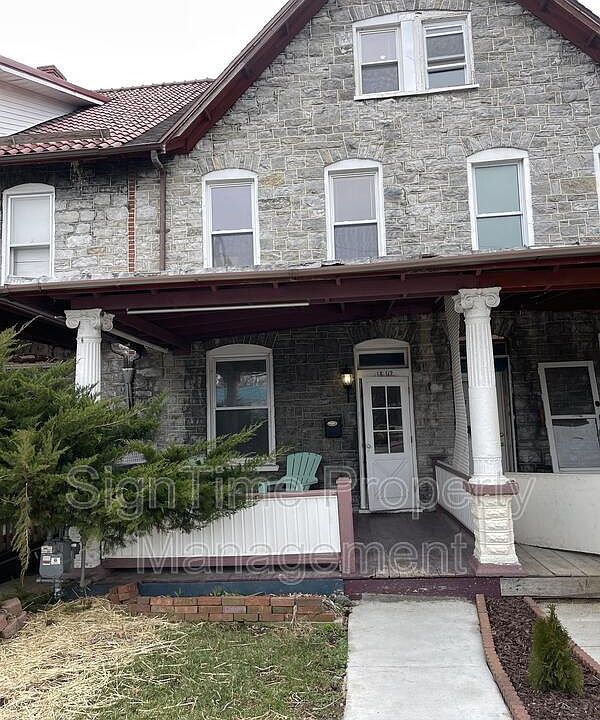 1st image of 16 1/2 Belview Ave