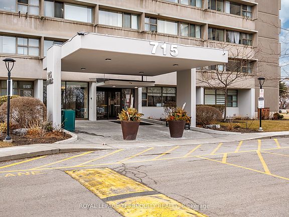 2nd image of 715 Don Mills Rd #2204