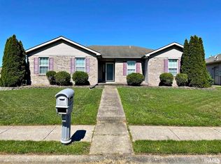 12728 Rolling Meadows Dr, Evansville, IN 47725