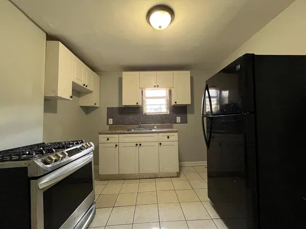133 Elizabeth Ave, Newark, NJ