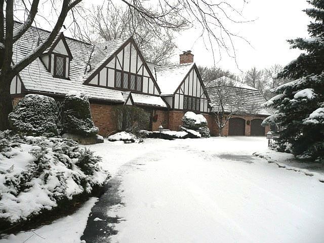 803 Merry Ln, Oak Brook, IL 60523 | Zillow