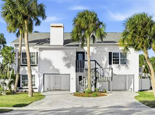 212 85th St, Holmes Beach, FL 34217