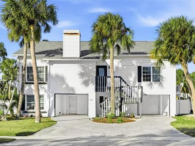 212 85th St, Holmes Beach, FL, 34217
