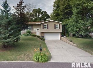 5937 N Tampico Dr, Peoria, IL