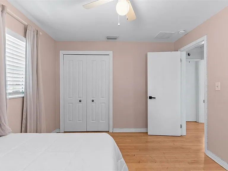 4104 W Knights Ave — Photo 22