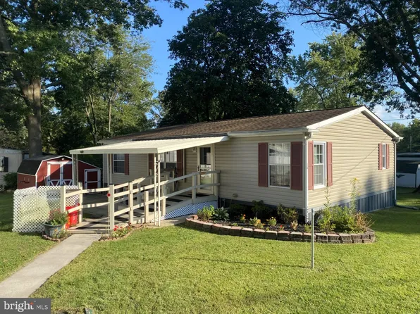 36 Terrace Dr, Spring City, PA 19475