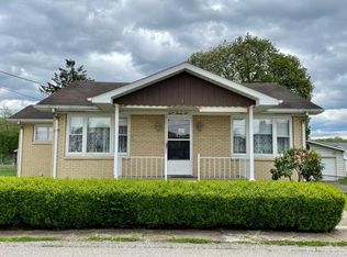 325 Toat Ave, Windsor Heights, WV 26075