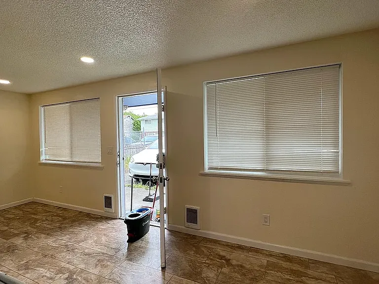7428 S Puget Sound Ave #A — Photo 7