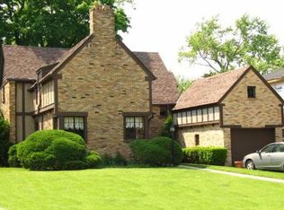 728 Wisner St, Park Ridge, IL 60068