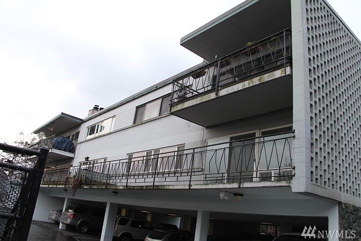 1st image of 2524 Boyer Ave E APT 330