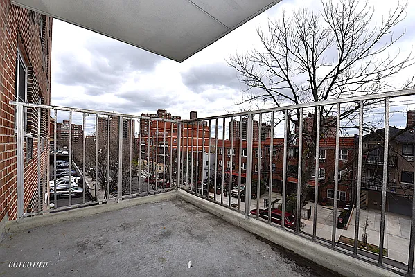 Rented by Corcoran | media 27