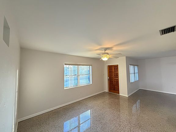 5th image of 5849 44th Ave N