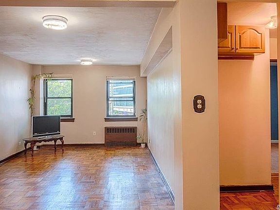 2nd image of 8235 134th St #1P
