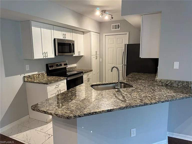 13505 Eagle Ridge Dr #418 — Photo 5