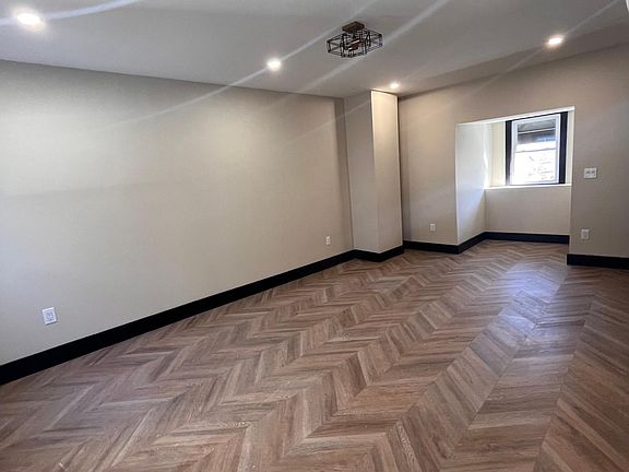 4th image of 283 Monticello Ave #4