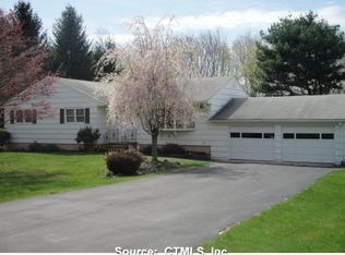 61 Milano Pond Dr, Madison, CT 06443