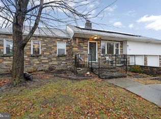 955 Hessian Ave, West Deptford, NJ 08093