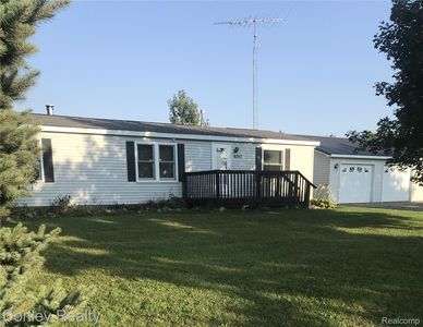 6767 White Creek Rd, Marlette, MI, 48453