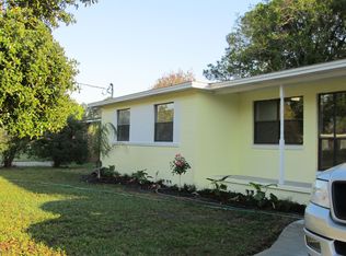 7038 Sans Souci Rd, Jacksonville, FL 32216