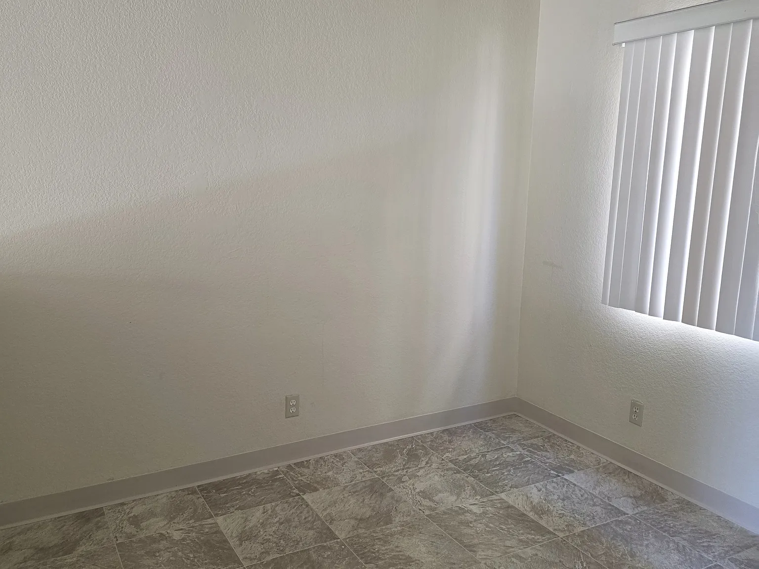 2 bed, 2.5 bath, $2,500 — Photo 4