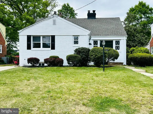 2512 Gaither St, Temple Hills, MD 20748