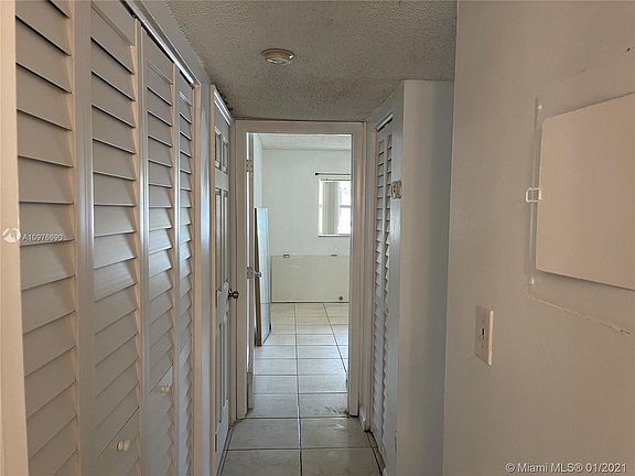 5th image of 9369 Fontainebleau Blvd APT J114