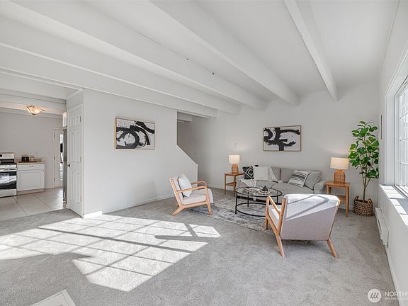 5th image of 8731 11th Street NE