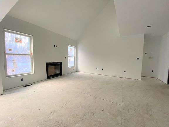 4th image of 970 Campbell Blvd