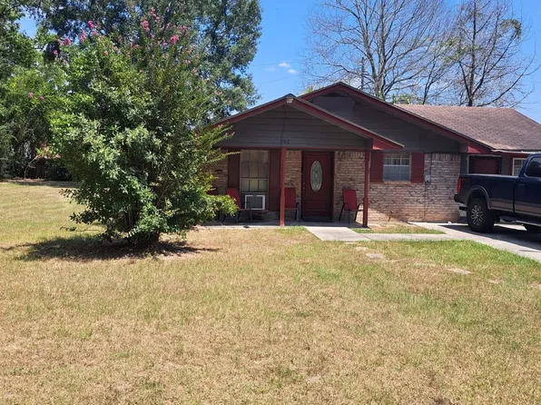 102 Amanda St, Conroe, TX 77304