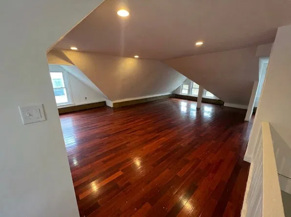 10 McKinley Ave Floor 2, Trenton, NJ 08609