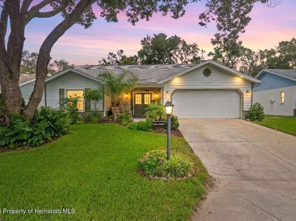 6342 Pine Meadows Dr, Spring Hill, FL 34606