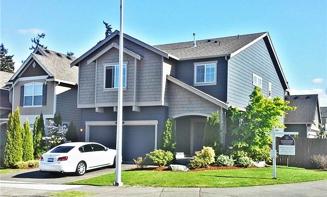 BETTER THAN NEW! This 2010 builder's model home has it all for t