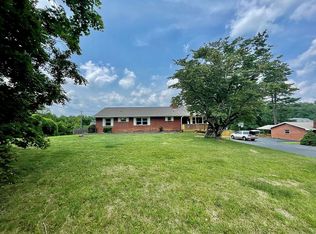 4219 Doris Cir, Knoxville, TN 37918