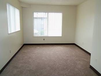 1st image of 3814 Montclair St APT 103