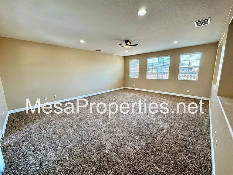 28610 Strauss Ln — Photo 51