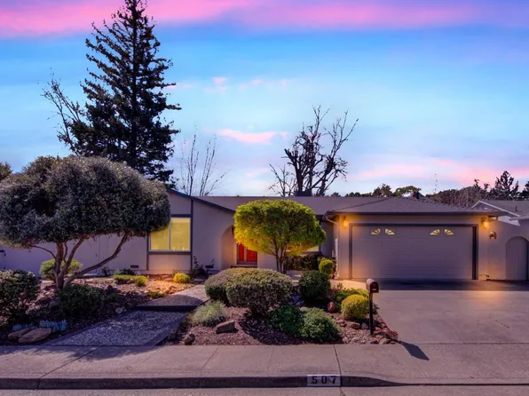 507 Ridgewood Drive, Vacaville, CA 95688