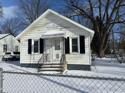 2002 Branch Rd, Flint, MI, 48506