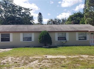 412 60th Avenue Dr W, Bradenton, FL 34207