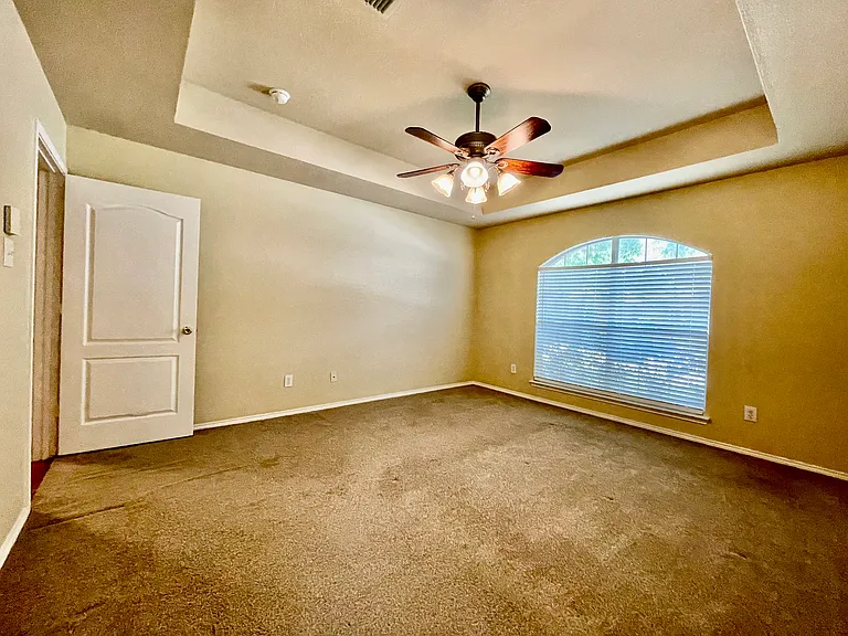 1535 Silver Spur Dr — Photo 34