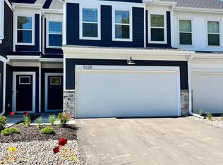 9228 Larimar Trl, Eden Prairie, MN 55347