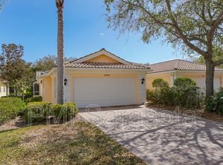 8069 Camminare Dr, Sarasota, FL 34238