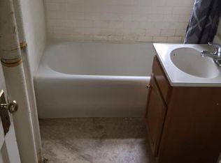 1162 Boylston St #5A, Boston, MA 02215