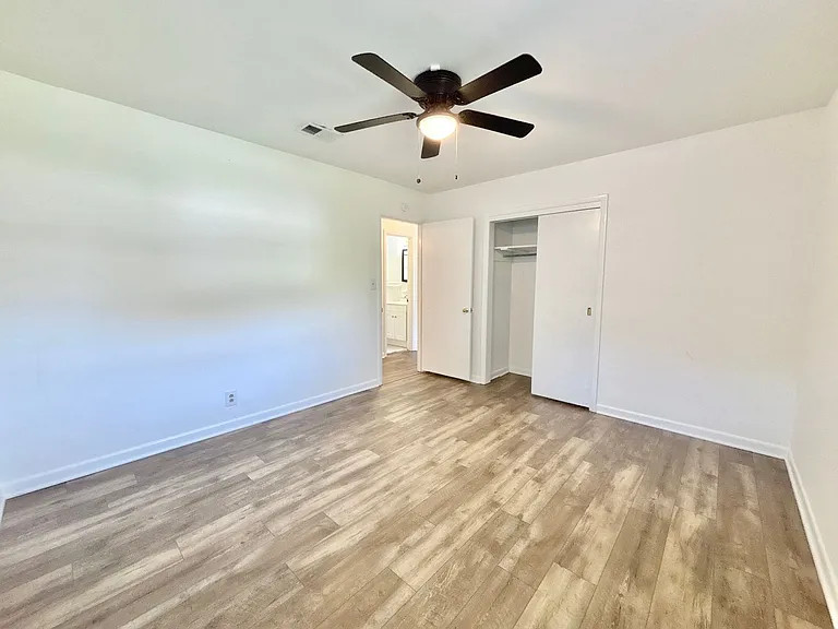 3460 Rothschild Dr — Photo 16