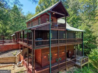 133 Dallas Ln, Blue Ridge, GA 30513