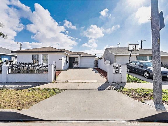 2nd image of 2412 W Raymond St