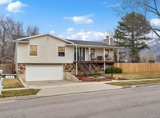 1563 E Tameron Dr, Sandy, UT 84092