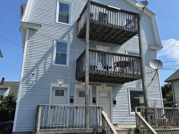 35 Linden Street, New London, CT 06320