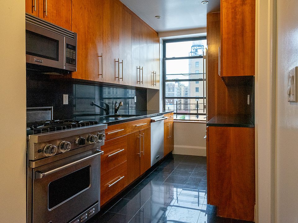 1st image of 949 W End Ave APT 10A