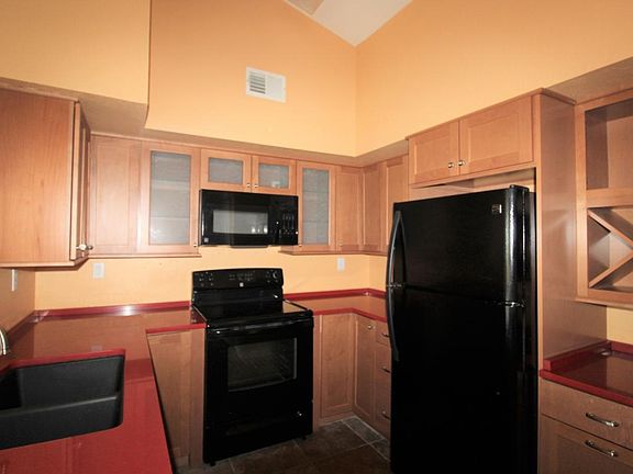 2nd image of 4118 Central Sarasota Pkwy APT 1633