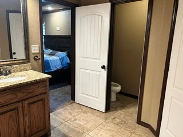 7065 McLeod Dr — Photo 26